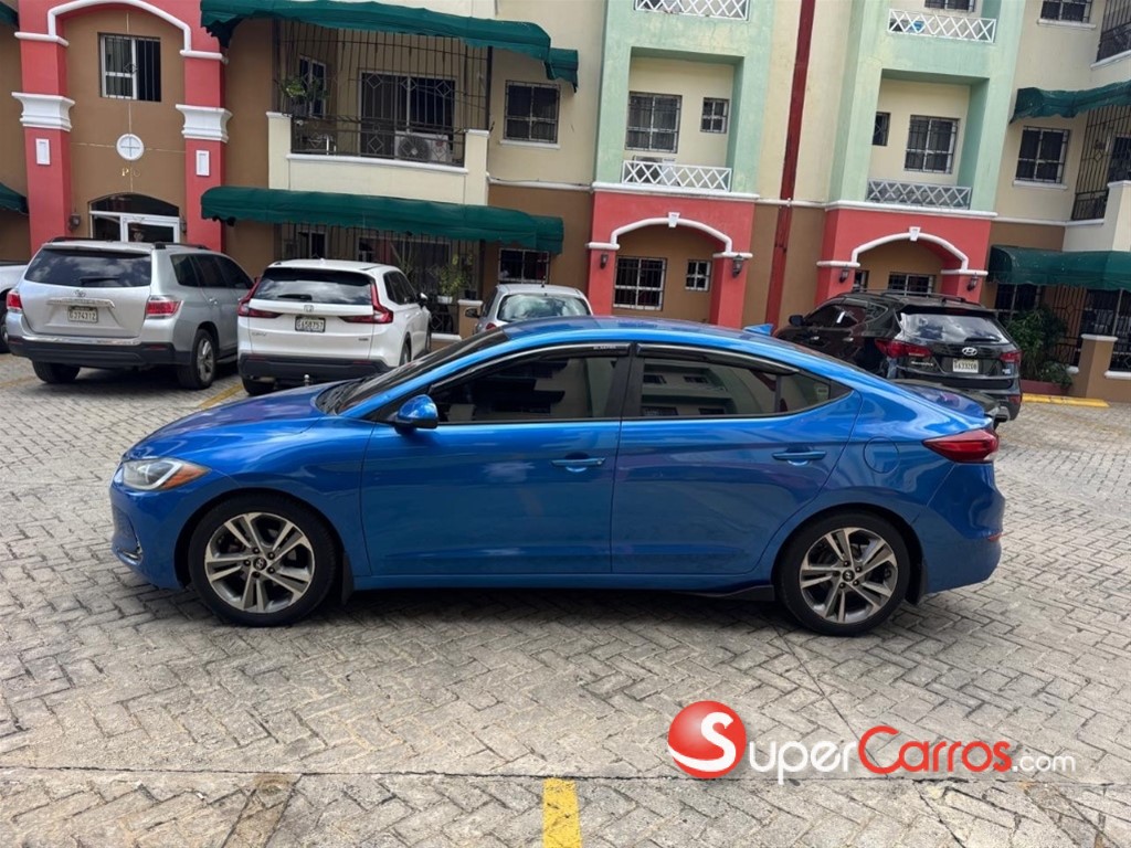 2017 Hyundai Elantra — foto 4 / 12