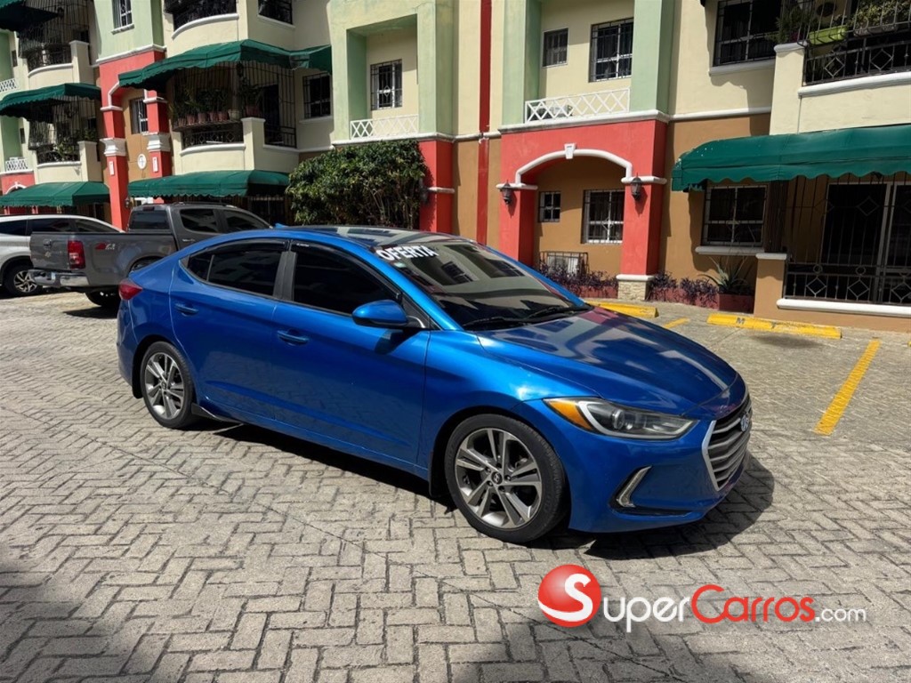 2017 Hyundai Elantra — foto 9 / 12