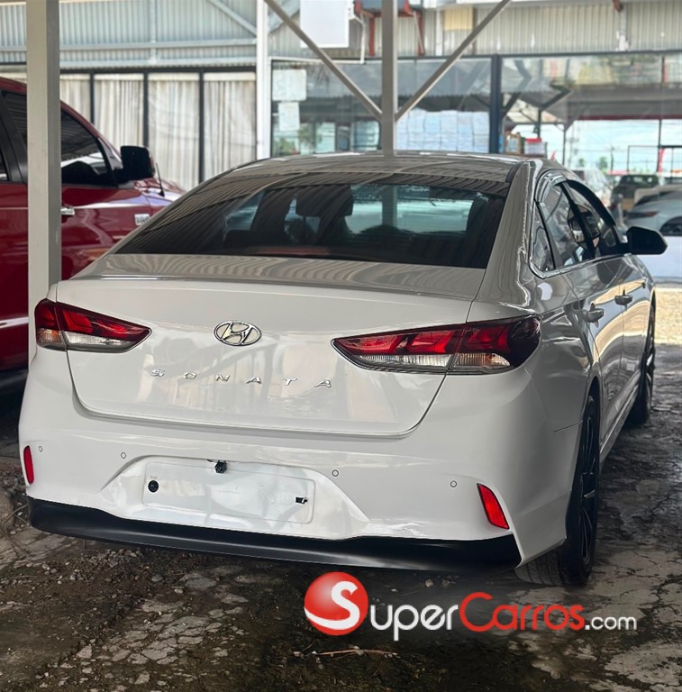 2020 Hyundai Sonata New Rise — foto 6 / 8