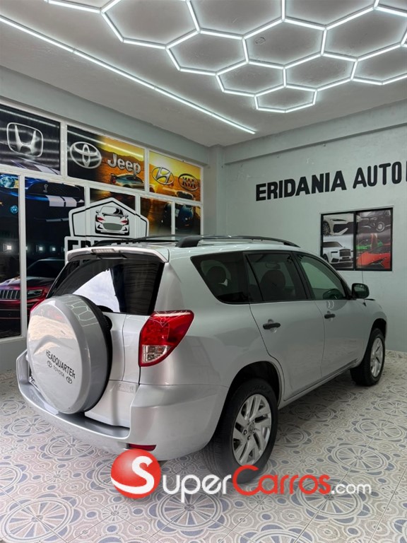 2011 Toyota RAV4 — foto 3 / 6