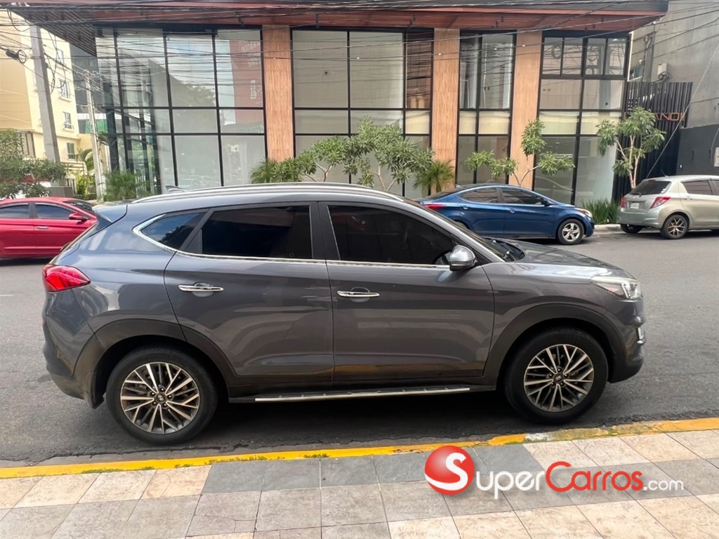 2020 Hyundai Tucson — foto 4 / 12