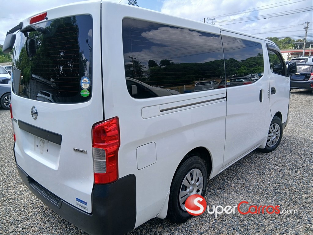 2020 Nissan Urvan NV 350 — foto 3 / 10