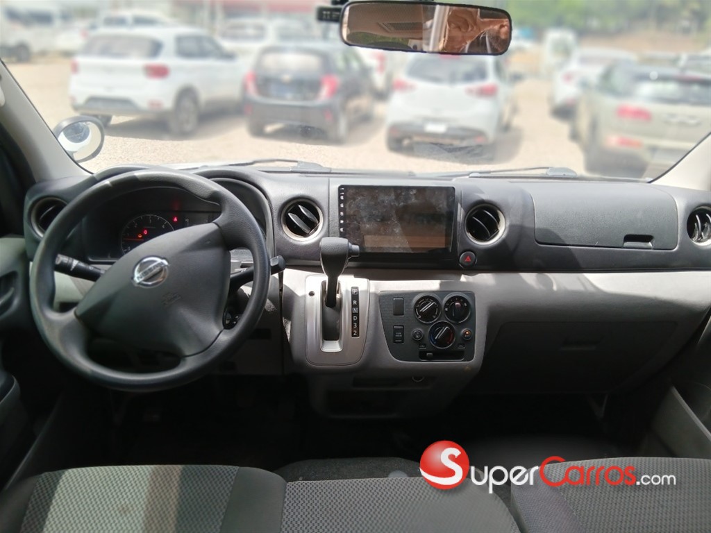2020 Nissan Urvan NV 350 — foto 8 / 10