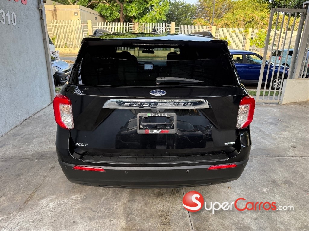 2020 Ford Explorer XLT — foto 5 / 12