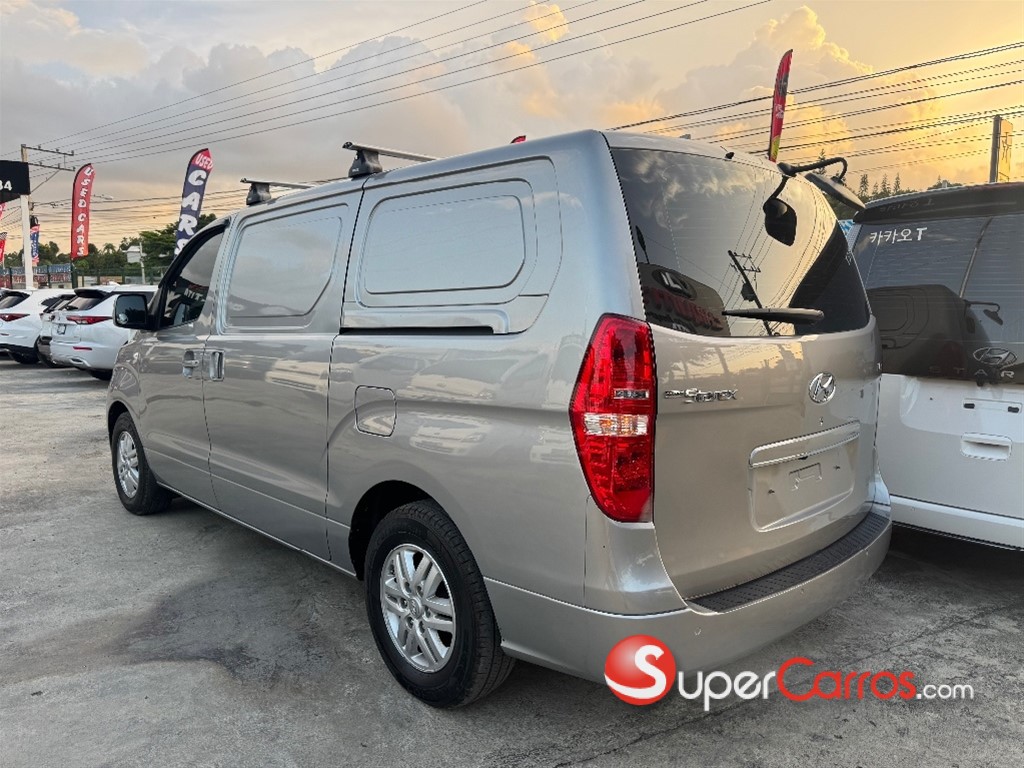 2021 Hyundai Starex — foto 6 / 10