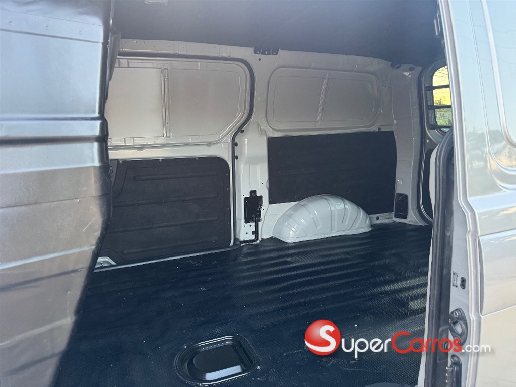 2021 Hyundai Starex — foto 8 / 10
