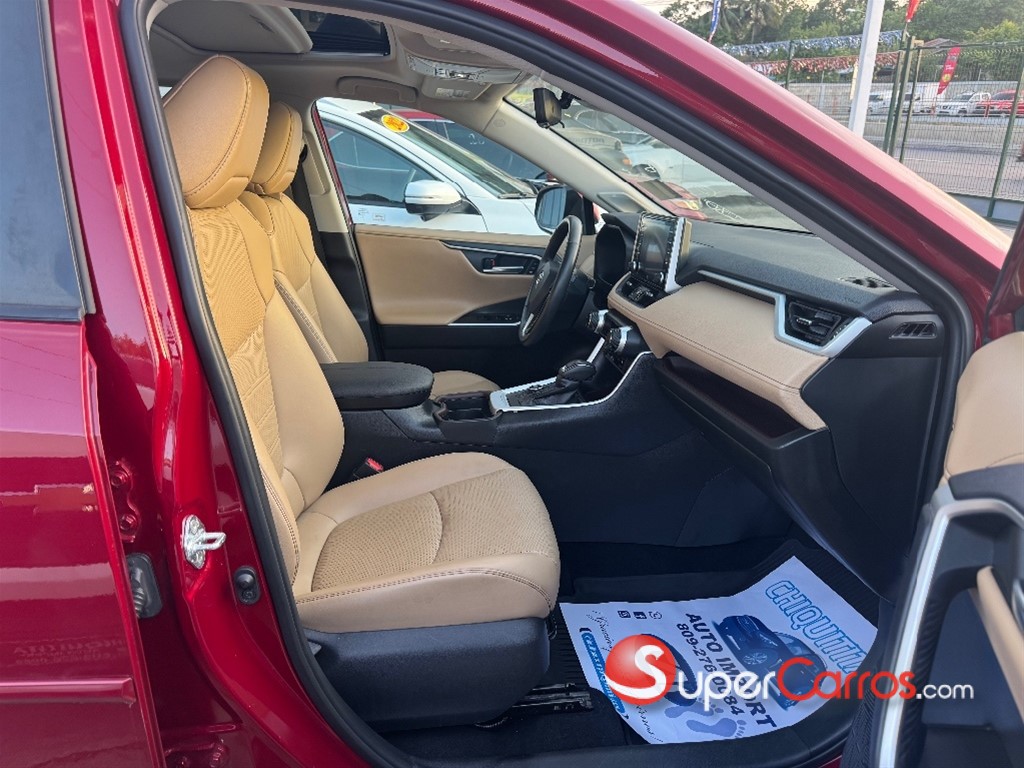 2020 Toyota RAV4 Limited — foto 3 / 12