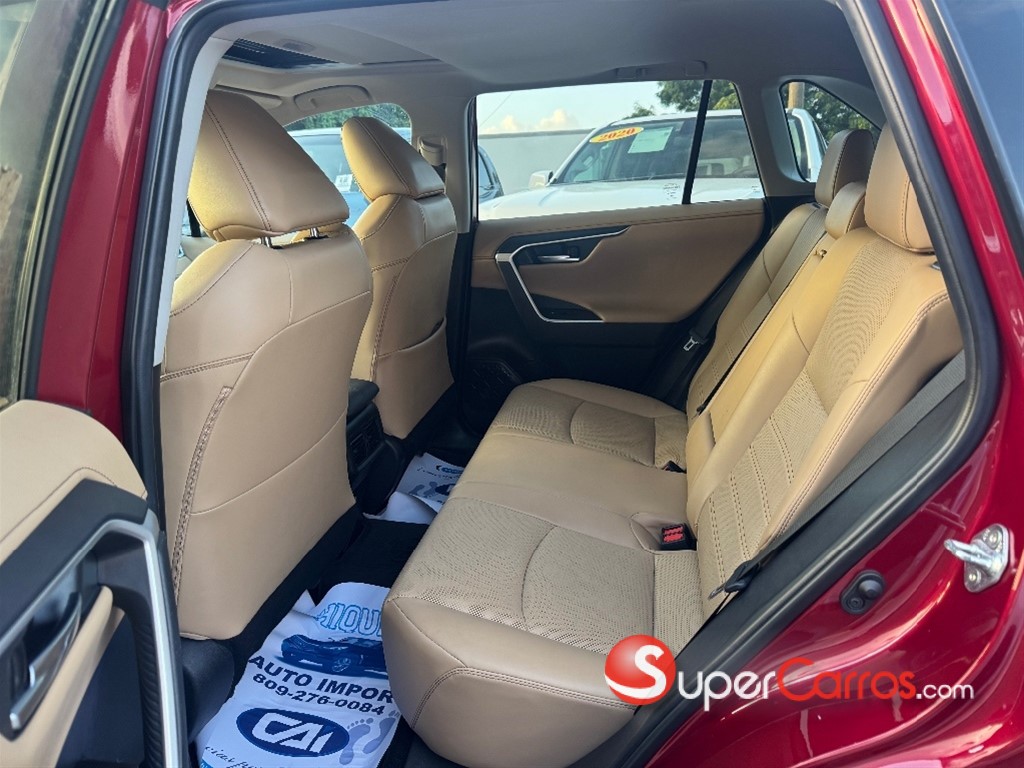 2020 Toyota RAV4 Limited — foto 5 / 12