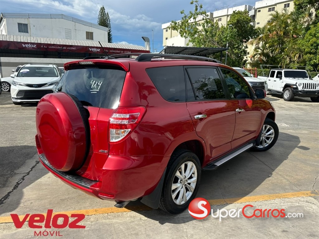 2011 Toyota RAV4 L — foto 4 / 8