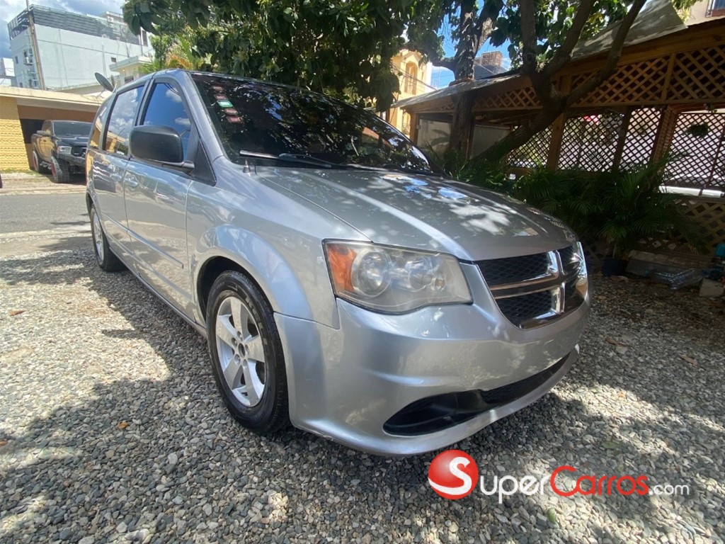 2014 Dodge Grand Caravan — foto 3 / 8