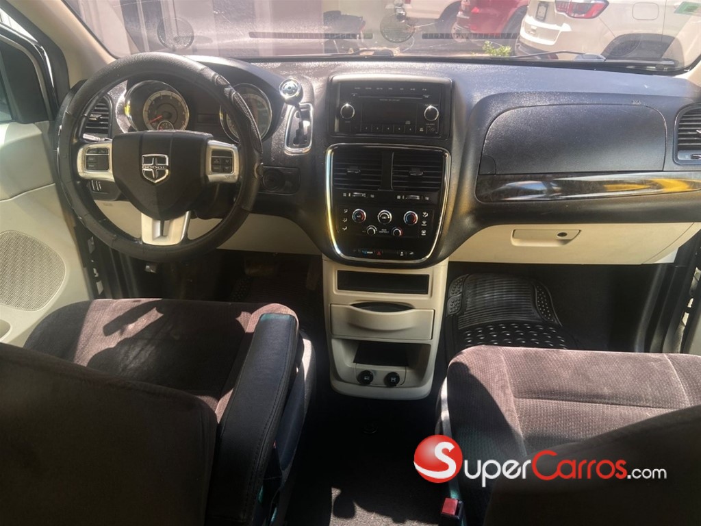 2014 Dodge Grand Caravan — foto 8 / 8