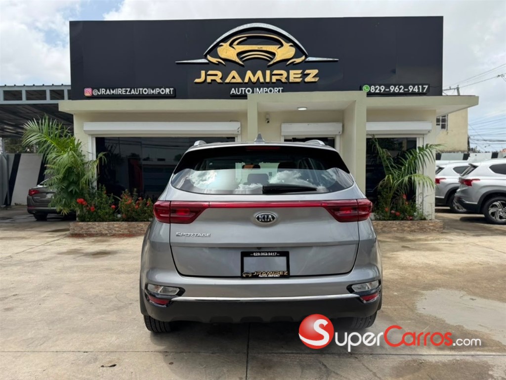 2021 Kia Sportage LX — foto 5 / 12