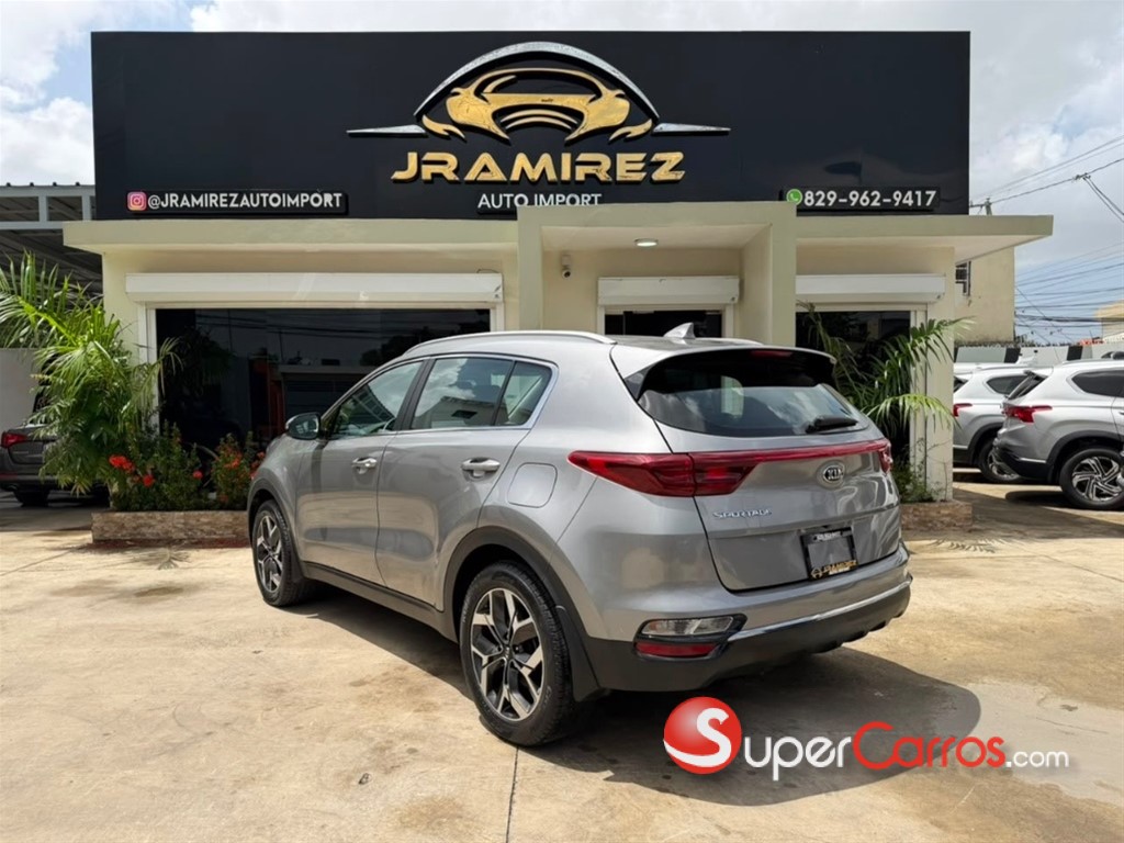 2021 Kia Sportage LX — foto 6 / 12