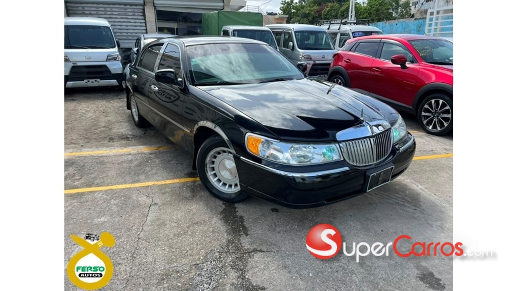 2001 Lincoln Town Car — foto 2 / 11