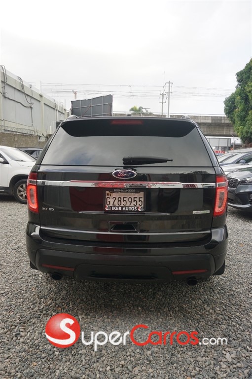 2013 Ford Explorer XLT — foto 5 / 11