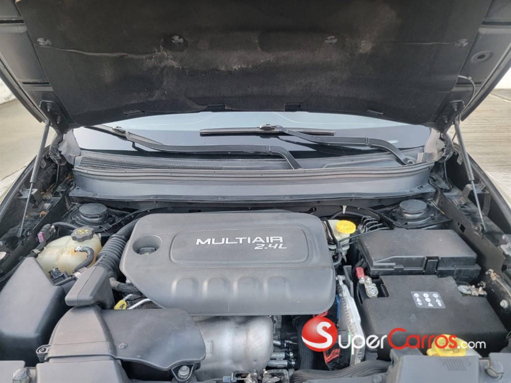 2015 Jeep Cherokee Latitude — foto 8 / 8