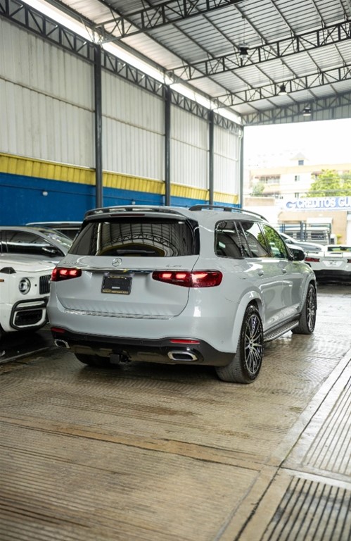 2024 Mercedes-Benz Clase GLS 450 4MATIC AMG — foto 6 / 12