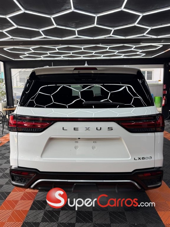 2023 Lexus LX 600 F Sport — foto 5 / 12