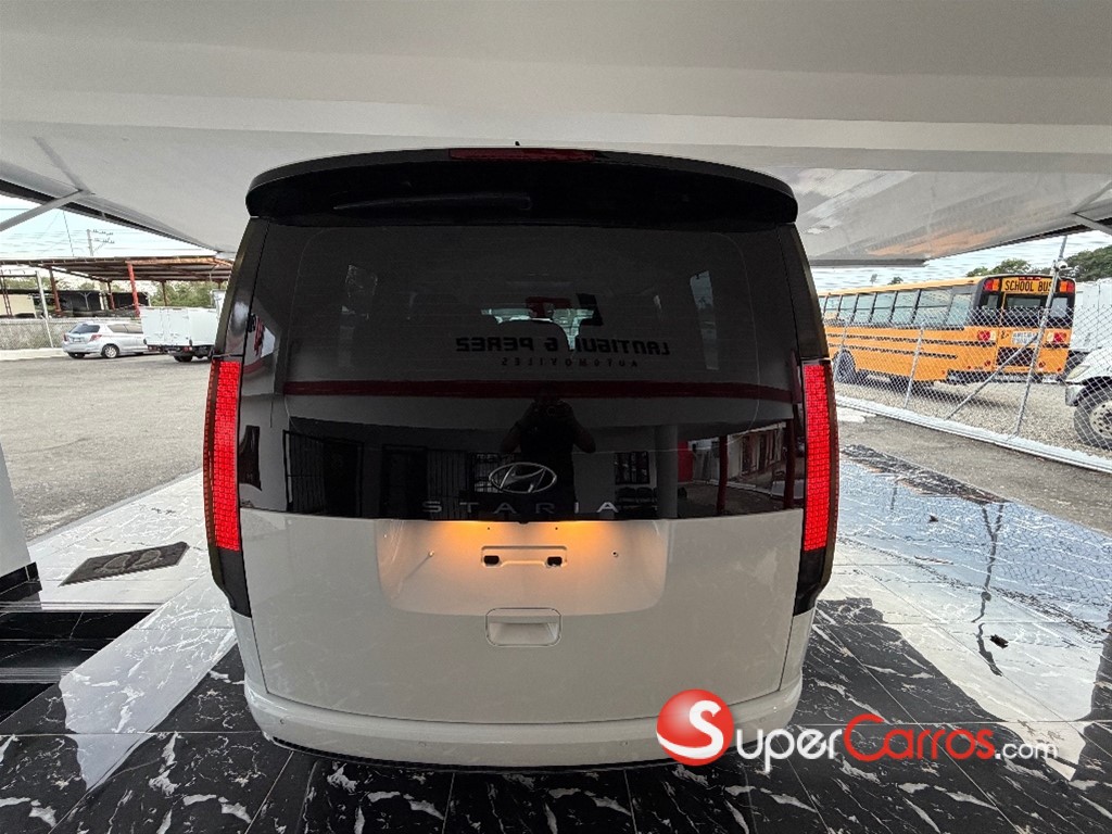 2022 Hyundai Staria — foto 5 / 11