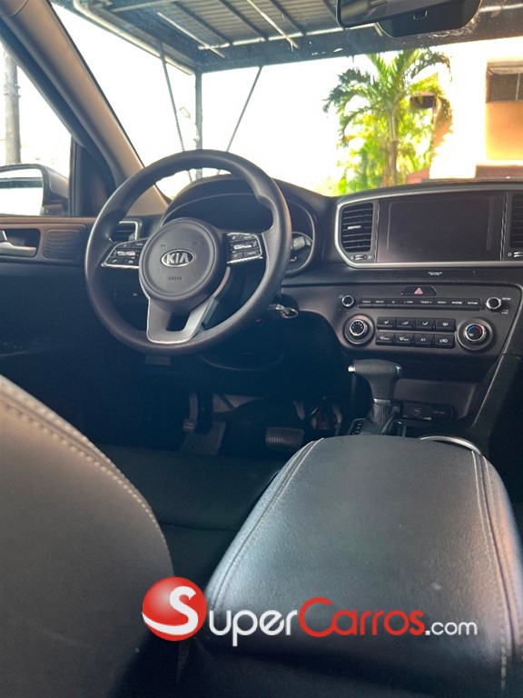 2021 Kia Sportage — foto 7 / 10