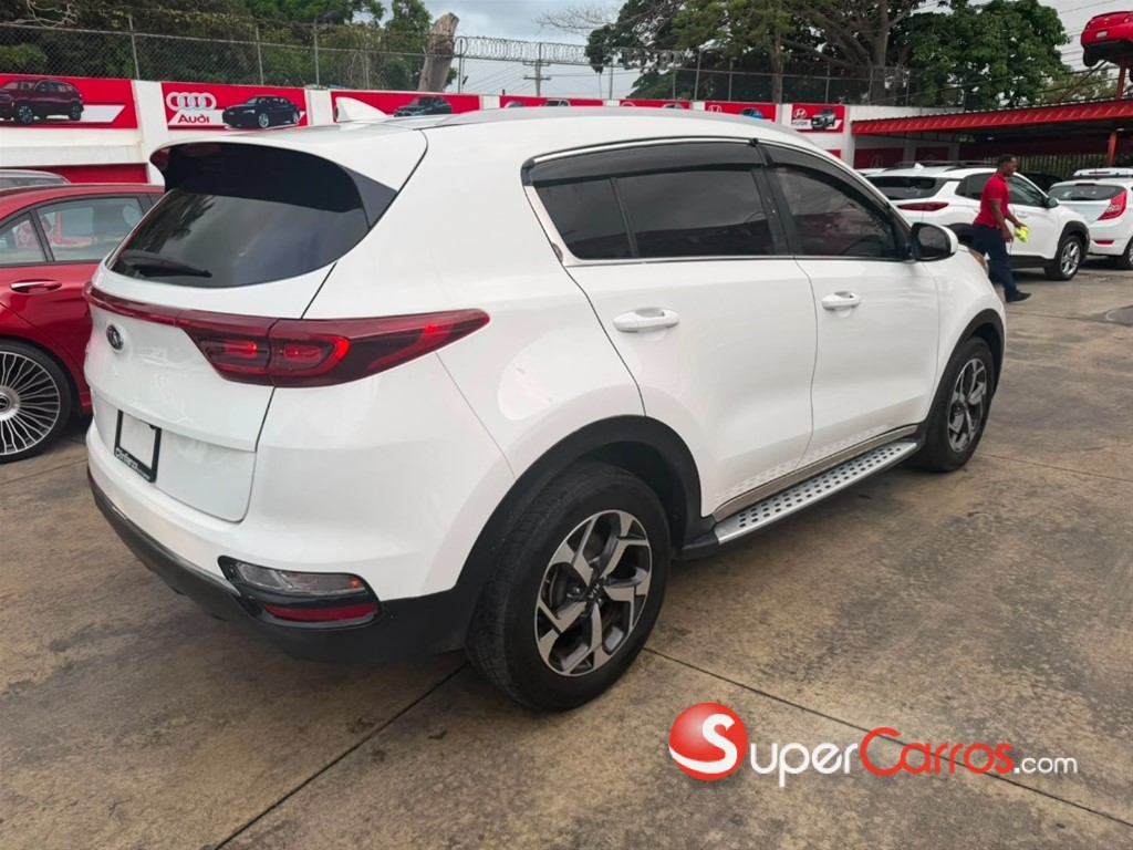 2020 Kia Sportage LX — foto 3 / 9
