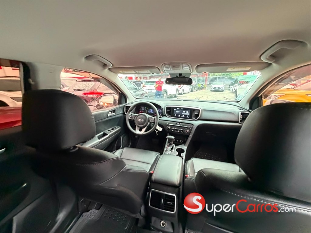 2020 Kia Sportage LX — foto 7 / 9