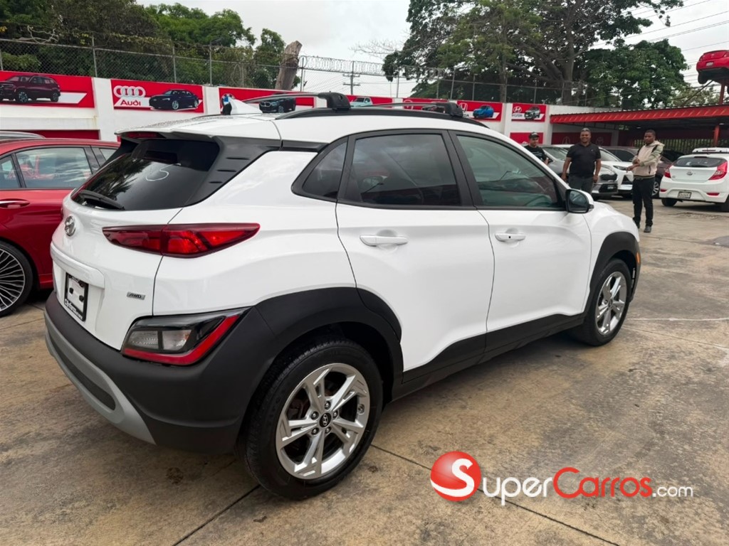 2022 Hyundai KONA — foto 4 / 10