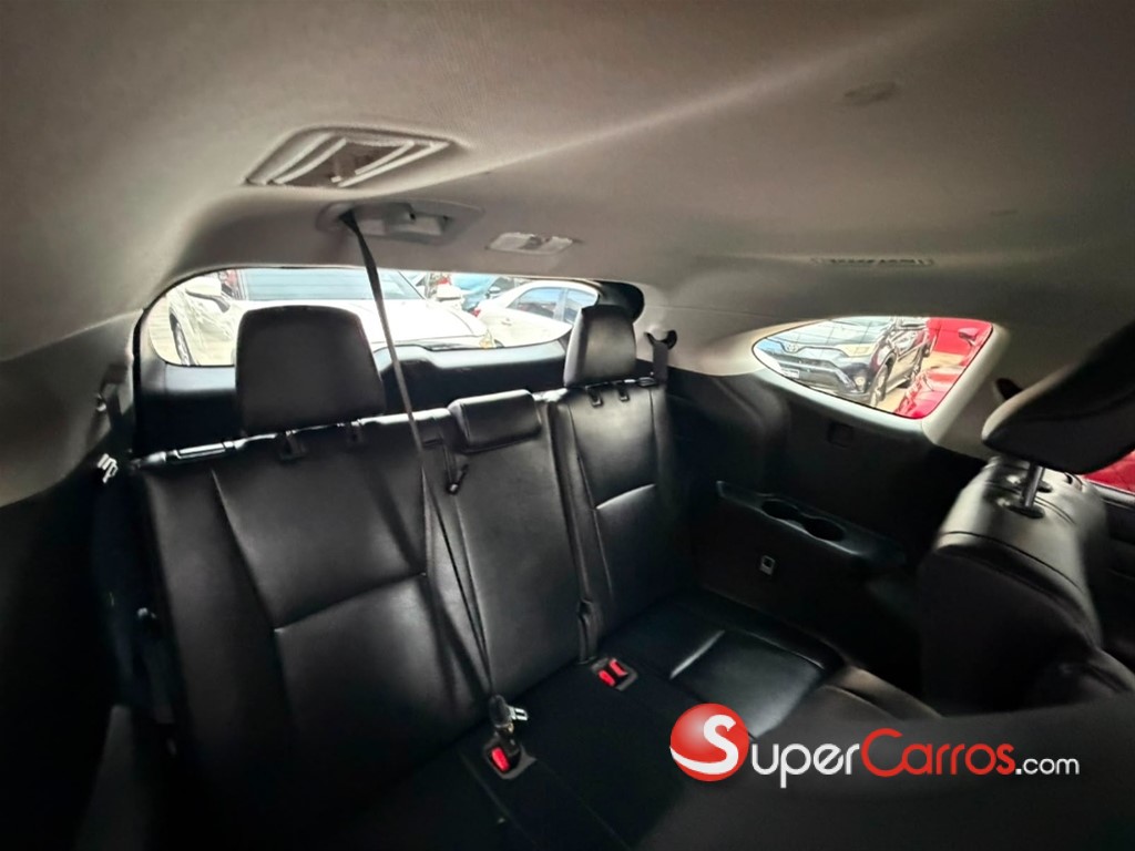 2022 Toyota Highlander XLE — foto 9 / 12