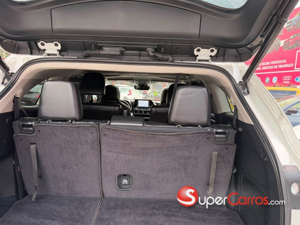 2022 Toyota Highlander XLE — foto 12 / 12