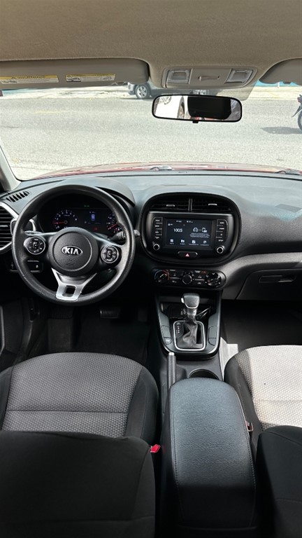 2020 Kia Soul — foto 6 / 8