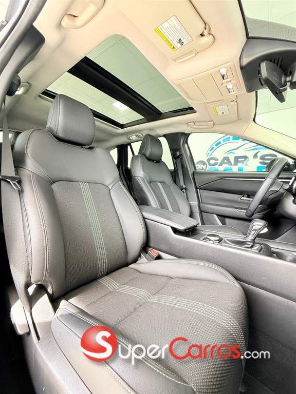 2025 Mazda CX-50 Premium — foto 3 / 10