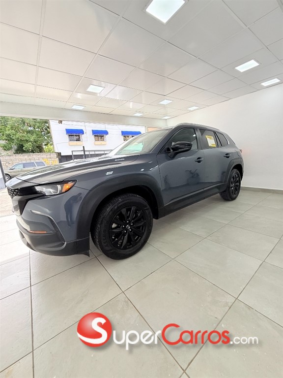 2025 Mazda CX-50 Premium — foto 8 / 10