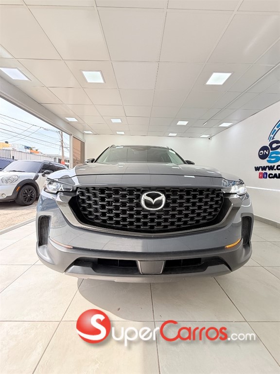 2025 Mazda CX-50 Premium — foto 9 / 10