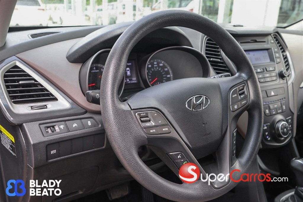 2016 Hyundai Santa Fe Sport — foto 12 / 12