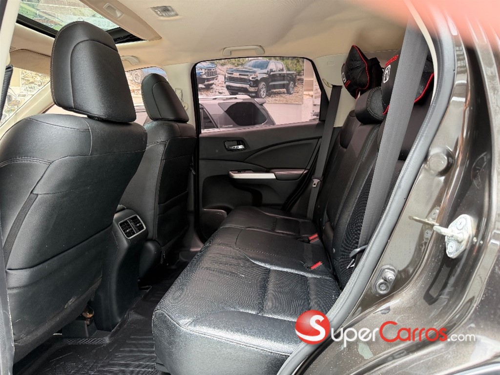 2016 Honda CR-V Touring — foto 5 / 8