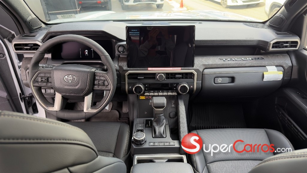 2026 Toyota Tacoma Limited — foto 3 / 12