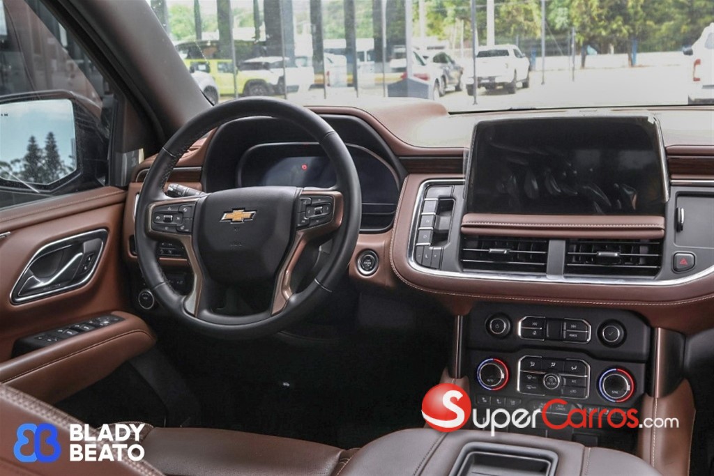 2024 Chevrolet Suburban Highcountry — foto 5 / 11
