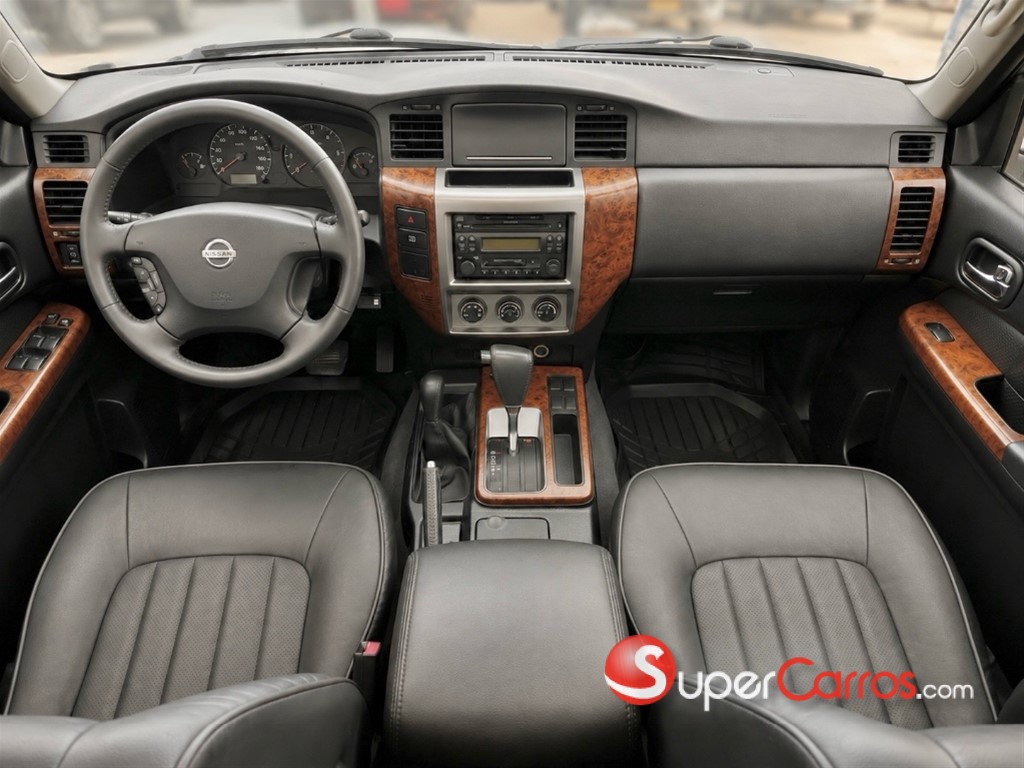 2011 Nissan Patrol GRX — foto 8 / 10