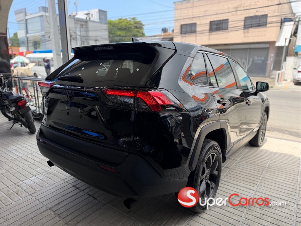 2022 Toyota RAV4 LE — foto 7 / 8