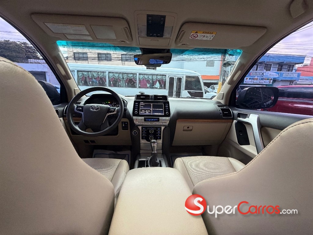 2024 Toyota Land Cruiser Prado VXL — foto 5 / 10