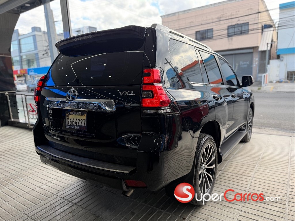 2024 Toyota Land Cruiser Prado VXL — foto 9 / 10