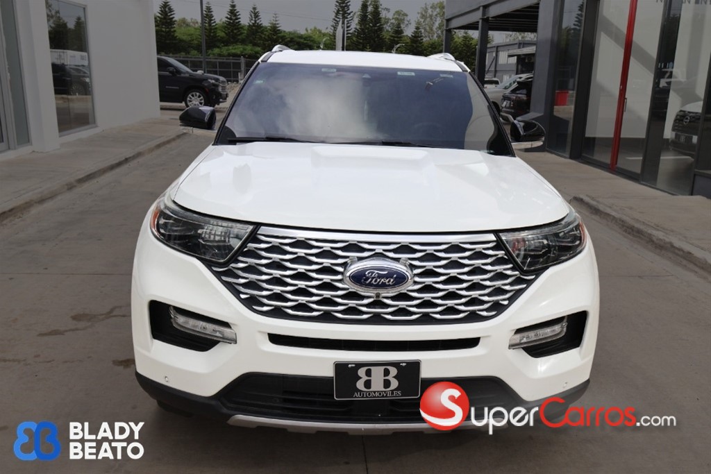 2020 Ford Explorer Platinum — foto 5 / 12