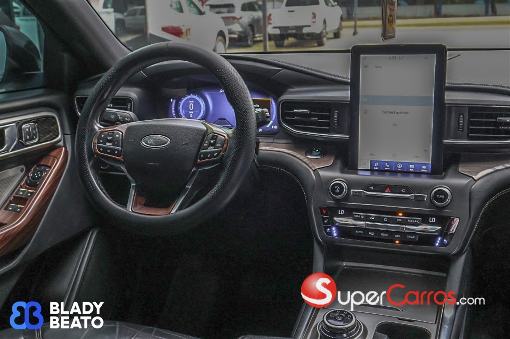2020 Ford Explorer Platinum — foto 9 / 12