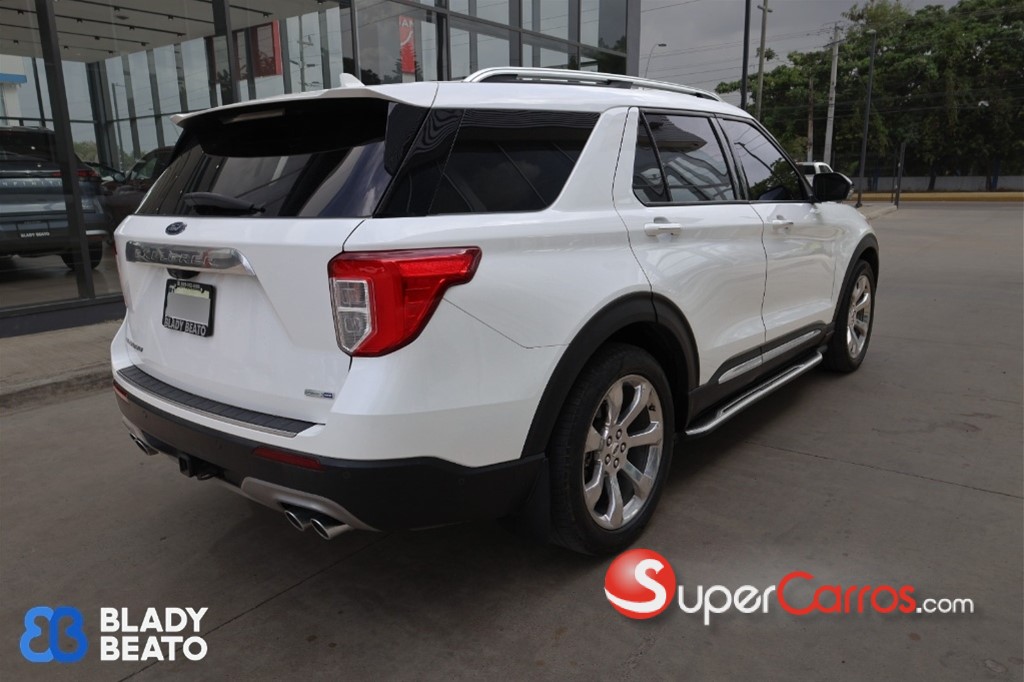2020 Ford Explorer Platinum — foto 11 / 12