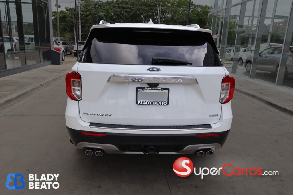 2020 Ford Explorer Platinum — foto 12 / 12