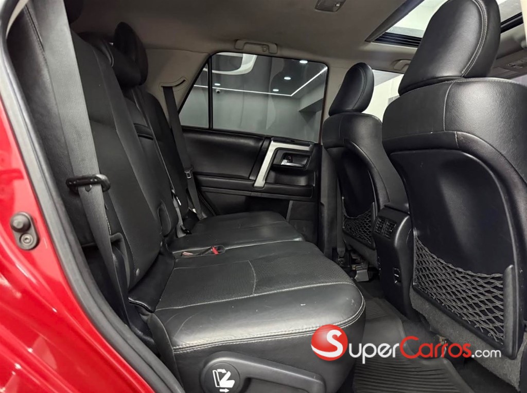 2014 Toyota 4 Runner Limited — foto 5 / 8