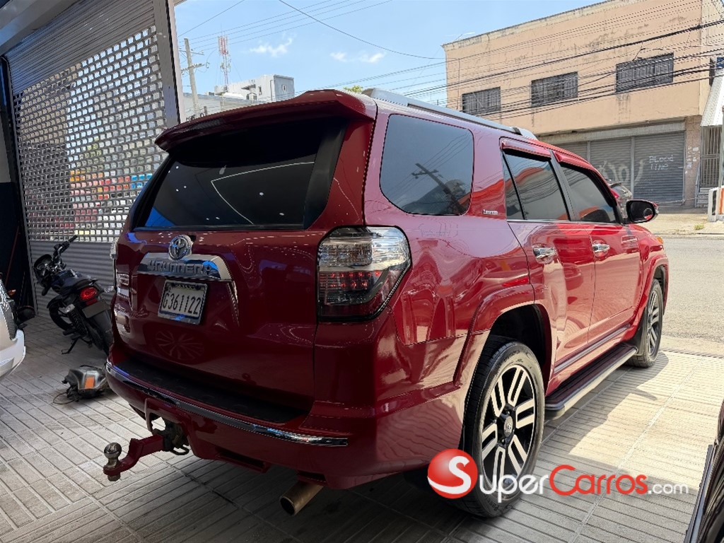 2014 Toyota 4 Runner Limited — foto 7 / 8