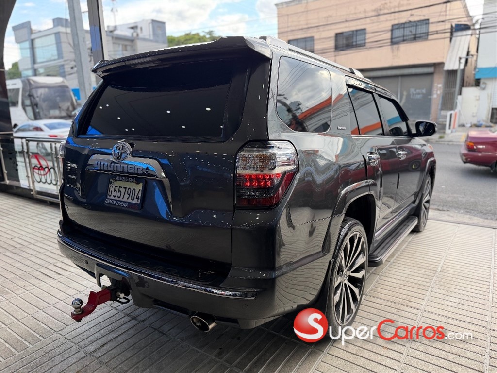2016 Toyota 4 Runner Limited — foto 8 / 8