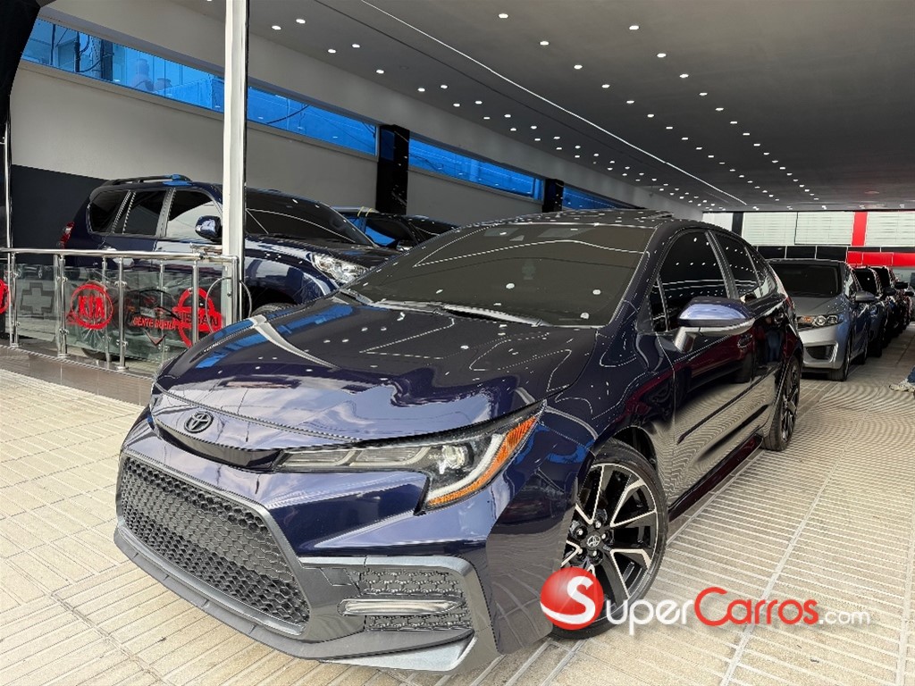 2020 Toyota Corolla XSE — foto 1 / 8