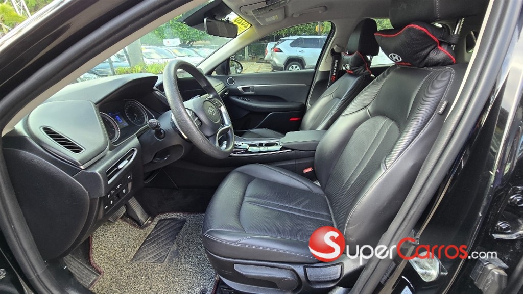 2020 Hyundai Sonata DN8 — foto 10 / 12